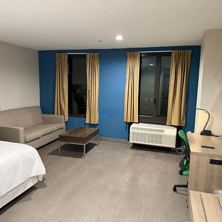 Holiday Inn Express & Suites Νέα Υόρκη Εξωτερικό φωτογραφία